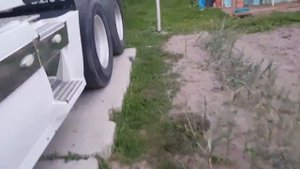 Volvo VNL 780 ремонт радиатора и замена сальника коленчатоговала.