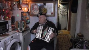 \дайте в руки мне гармонь золотые планки\на нижегродск гармони от самородка слухача с нижегородчины