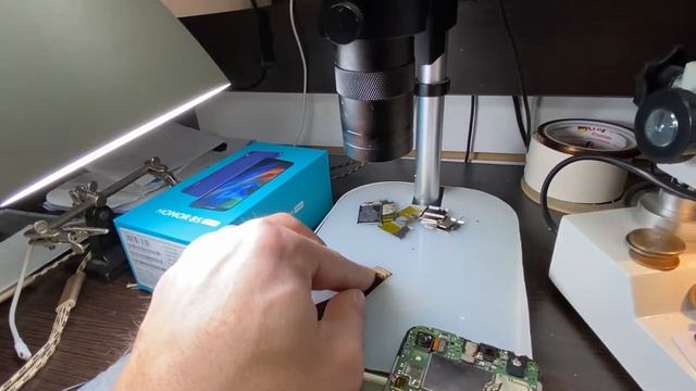 Проблема с дисплеем Huawei Honor 8S Y5 2019 ( AMN-LX9) ревизия rev 2.2 , rev 4.4 подключение смотреть онлайн