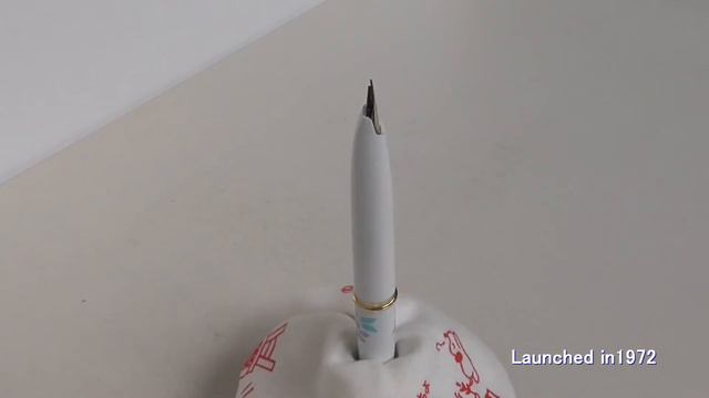 [ Fountain Pens ] Platinum #3 White Flower "Clematis" смотреть онлайн