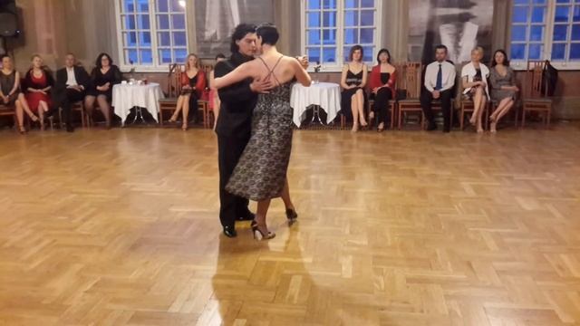 Carlos Rodriguez & Brigita Urbietyte, Tango Show 1.3