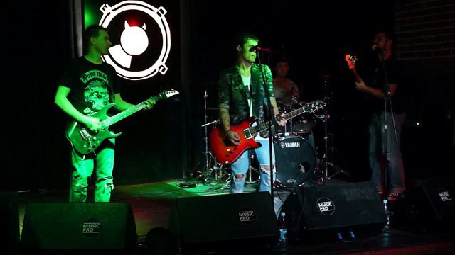 BSP - Сидим на крыше смотреть онлайн