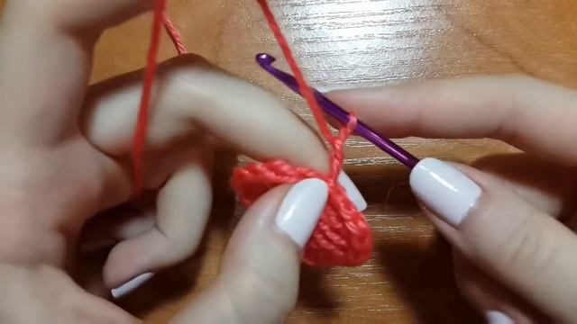 ВЯЗАНИЕ КРЮЧКОМ  КАК СВЯЗАТЬ МАЛЕНЬКИЙ ЦВЕТОК