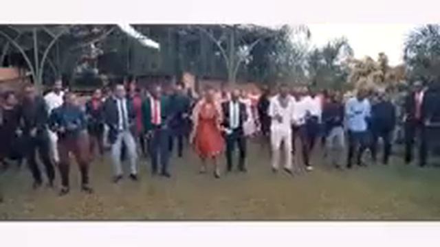 MAMA SHENGE CHORALE CHRISTUS REGNAT ft YVERRY & ANDY BUMUNTU OFFICIAL 4K VIDEO P E смотреть онлайн