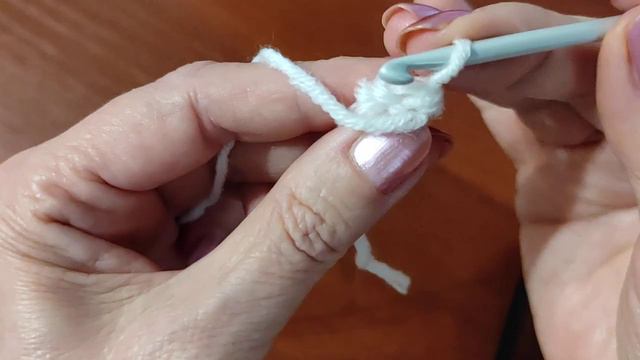 ПЛОСКИЙ ШНУР КРЮЧКОМ. Видео для начинающих. смотреть онлайн