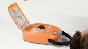 Автоматический наружный дефибриллятор AED-3100 Nihon Kohden