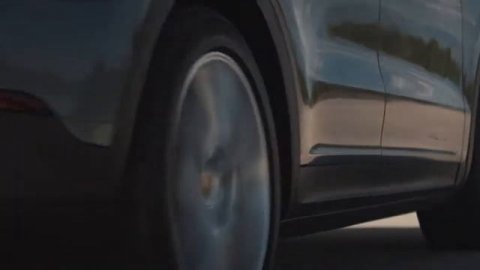 2018 Porsche Cayenne Official Video