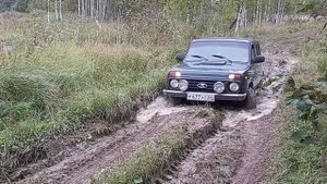 НИВА 2131 ПО ГРяЗИ