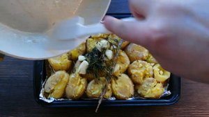 Куриные медальоны с запечённым картофелем. Возьмите себе на вооружение