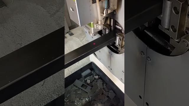 Лазерная резка трубы смотреть онлайн