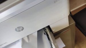 Принтер HP M527f жует бумагу
