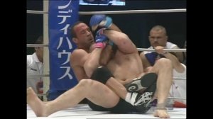 Fedor Emelianenko vs. Mark Coleman - PRIDE Total Elimination 2004 - 25 avril 2004