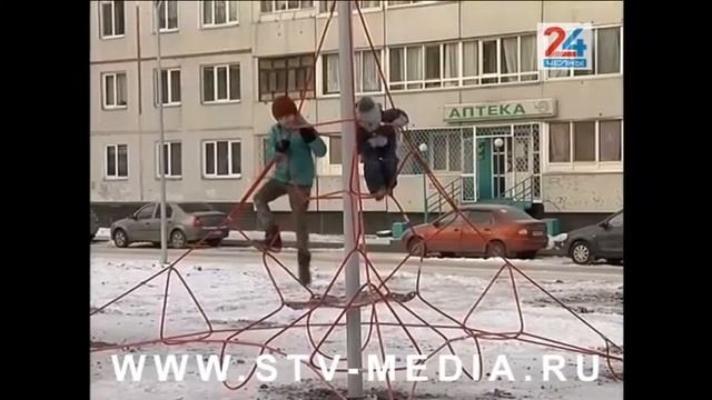 Бульвар Юных Ленинцев обзавелся необыкновенной детской площадкой