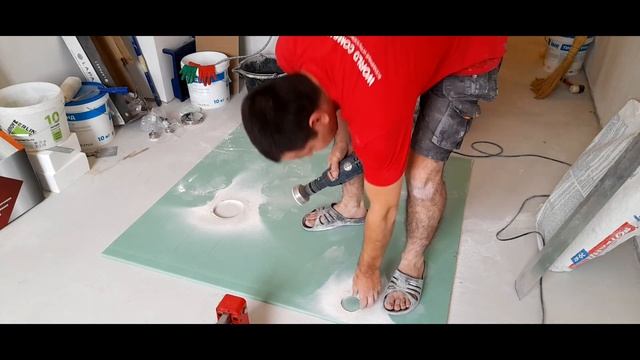 Бюджетный ремонт в маленькой ванной. Короб.Укладка плитки на пол.Часть 2