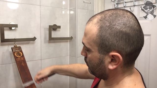 Как правильно править опасную (клинковую) бритву на стропе и понимание процесса правки и заточки смотреть онлайн