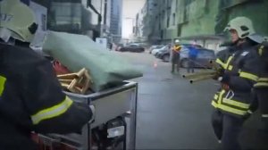 Тушение пожаров в высотных зданиях с применением рукавного контейнера пожарного автомобиля