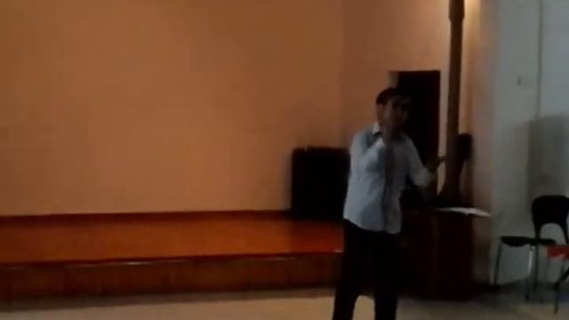 Просто подари Жестовое пение Исполняет Ергалиев Танирберген смотреть онлайн