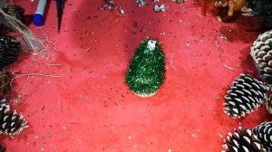 Елка из мишуры и бумаги поделки с детьми.