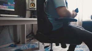 Отзыв на геймерское кресло Zombie Viking 4 Aero Edition.  В гостях у клиента.