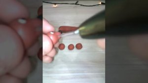 Как слепить таксу из пластилина