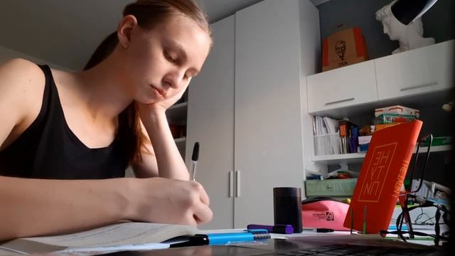 Как стать отличником? 10 СОВЕТОВ + самый глупый МИФ об отличниках