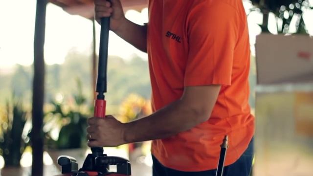 Lavadora de alta pressão STIHL RE 98 смотреть онлайн