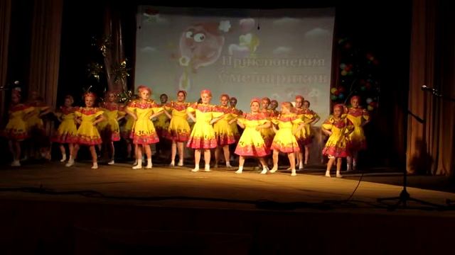 "Бархатный сезон" - "Во поле береза" и "Плясовая" смотреть онлайн