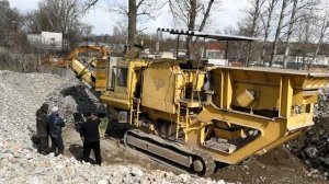 Дробилка Parker Plant 2000 года выпуска. Двигатель CAT. Ремонт дробилки