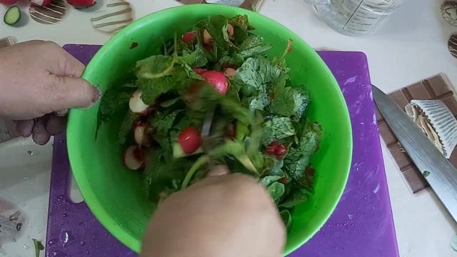 ЧИМЧИ из редиса,огурцов и ботвы от редиса. смотреть онлайн