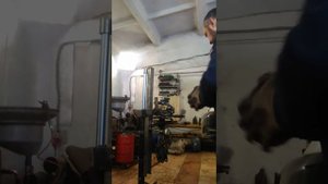 Ниссан Тиана ,передние стойки, верхние опоры,ремонт