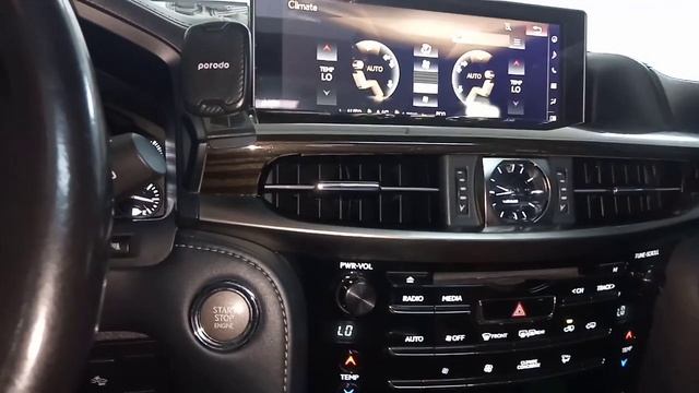 2016 Lexus LX 570 Navigation Control: AC & front and rear Control смотреть онлайн
