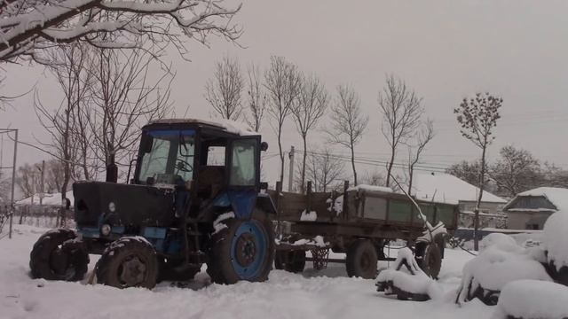 Трактор МТЗ 82. 2 самодельные ШТАТИВЬ для камер на Панели Приборов. Сабвуфер в Трактор[Canon] смотреть онлайн
