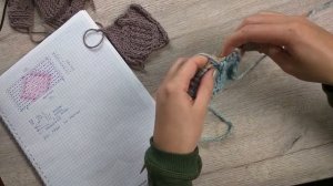 Как Вязать Спицами Узор с Ромбами и Рисом Внутри