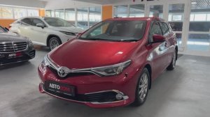 Toyota AURIS 2015 год. Автомобиль с пробегом