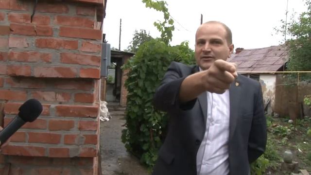 Ветеран ВОВ послал на хер представителя власти смотреть онлайн