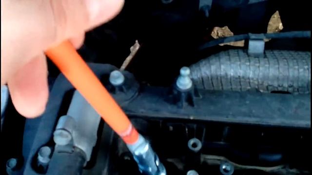 Замена свечей зажигания Kia Soul 2013 129л.с 1.6 ver. 2.0 смотреть онлайн