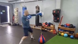 Работа с грушей на растяжках