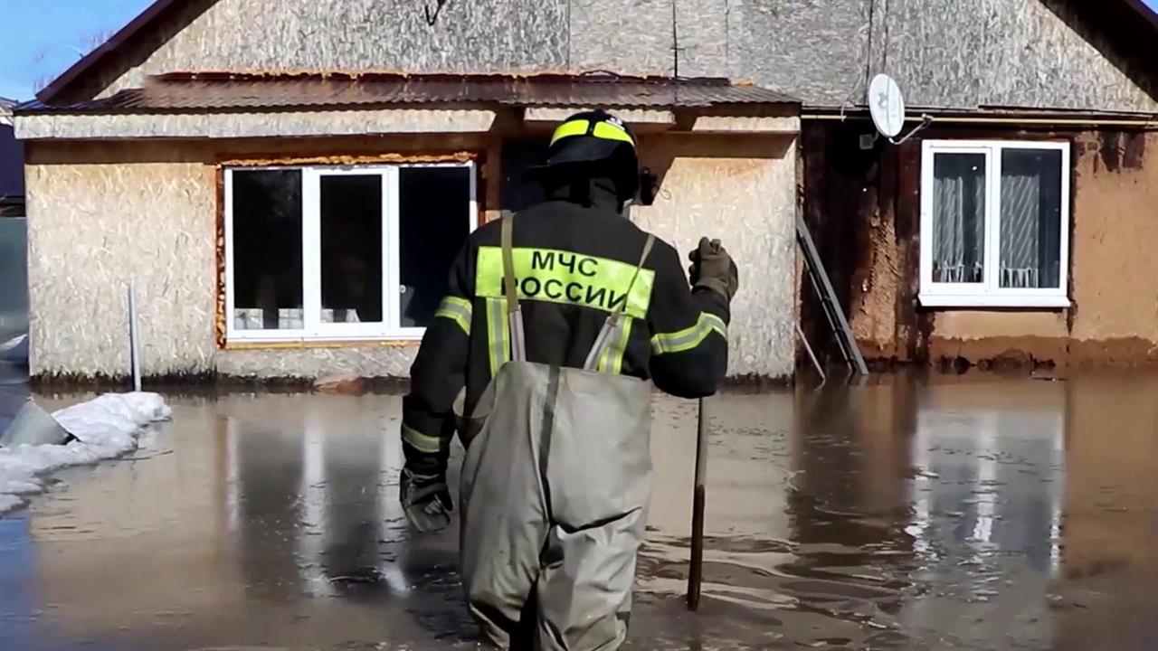 Весеннее тепло в России привело к первым паводкам