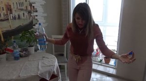 Лера поставила Толика на ПАУЗУ ВЕРХ НОГАМИ! Крэйзи шоу