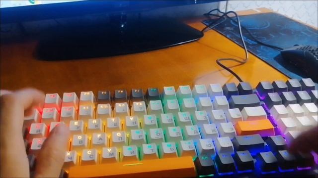 механическая клавиатура из Китая AliExpress