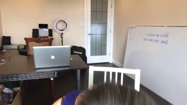 S1 E41: Who cares if you're a genius if your life looks like sh*t, right?! смотреть онлайн