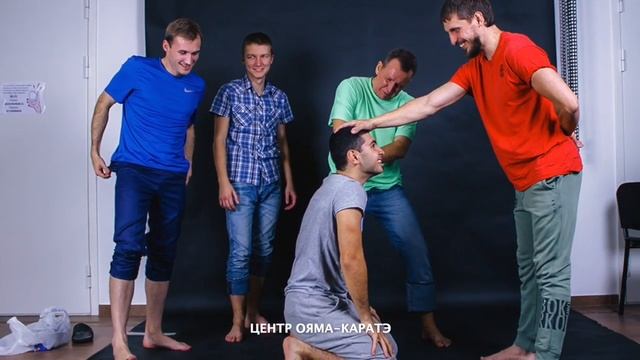 Президиум Центра Ояма-каратэ поздравляет всех с наступающим Новым 2022 годом.