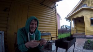 Как РЕЗАТЬ ХЛЕБ без крошек своими руками ✔ Смотри и учись!