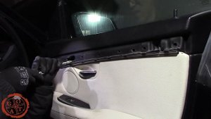 BMW 530GT F07 N57 Remove Front Door Panel(宝马530GT前门内饰拆解)