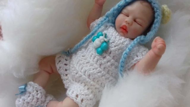 мини реборн вязаные вещи для мини реборнов идеи смотреть онлайн