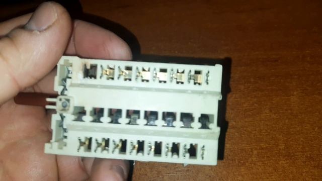 Элкектродуховка не включается. В чём причина. 2023. смотреть онлайн