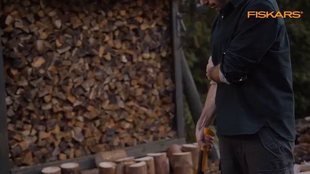 Как выбрать топор? - Рекомендации от Fiskars смотреть онлайн