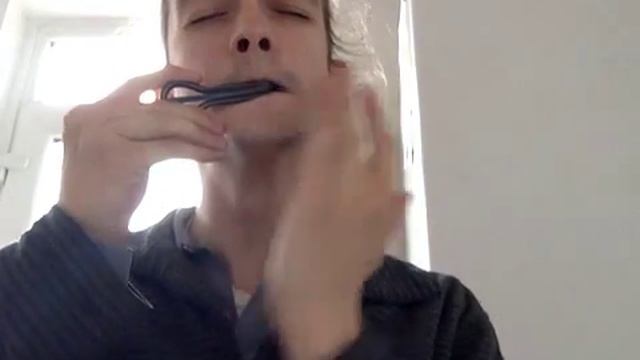 Fecking around with a Khomus смотреть онлайн