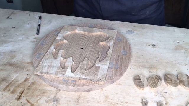 Изготовление часов «Лапа медведя» смотреть онлайн