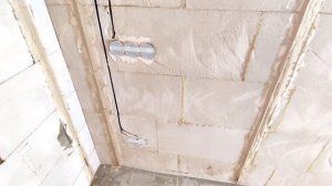 Установка подрозетников до штукатурки от самостройщика ?